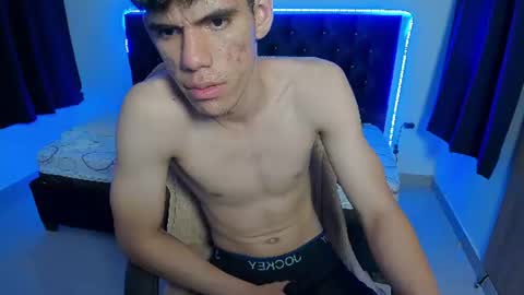 Snapshot of josy_11 chatting on 06/13/26, 01:58 josy online show from 06/13/26, 01:58