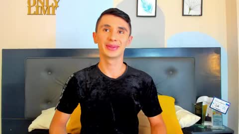 Jota Stivens online show from 04/23/26, 07:27