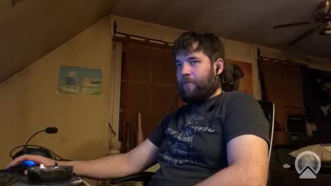 Snapshot of jott1337 chatting on 11/01/25, 12:23 jott1337 online show from 11/01/25, 12:23