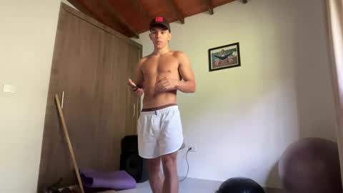 Snapshot of joulianogreco1 chatting on 05/04/26, 03:08 Im Jouliano online show from 05/04/26, 03:08
