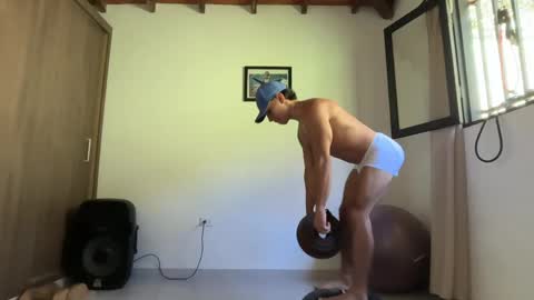 Snapshot of joulianogreco1 chatting on 05/12/26, 03:31 Im Jouliano online show from 05/12/26, 03:31