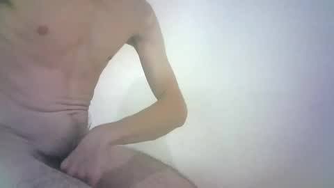 jovemrapaz2 online show from 04/06/26, 10:22