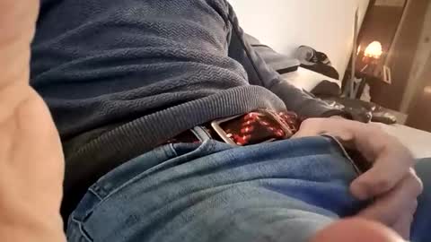 jovenduro84 online show from 12/03/25, 09:51