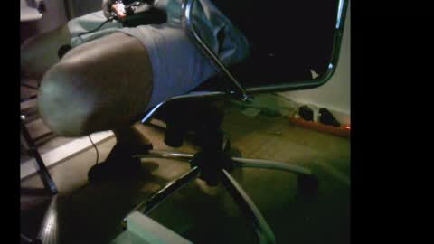 Snapshot of jovenduro84 chatting on 07/06/26, 04:42 jovenduro84 online show from 07/06/26, 04:42