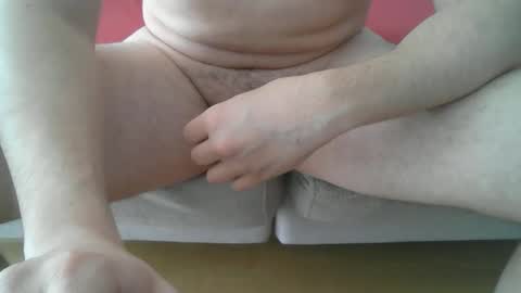 Snapshot of jovensexo94 chatting on 05/13/26, 08:34 jovensexo94 online show from 05/13/26, 08:34