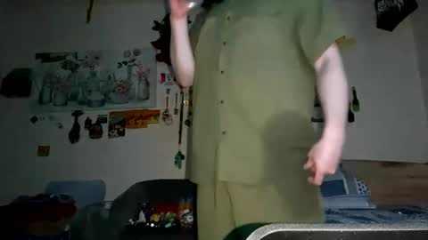 Snapshot of joy3100 chatting on 09/21/25, 04:47 Joy3100 online show from 09/21/25, 04:47