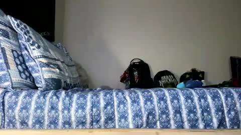 Snapshot of joy3100 chatting on 11/19/25, 06:24 Joy3100 online show from 11/19/25, 06:24