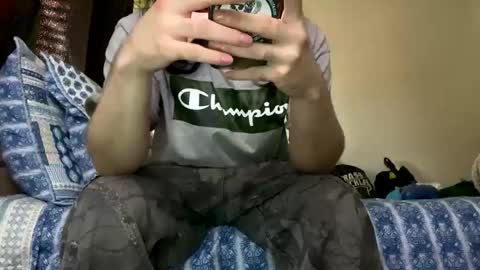 Snapshot of joy3100 chatting on 11/23/25, 06:19 Joy3100 online show from 11/23/25, 06:19