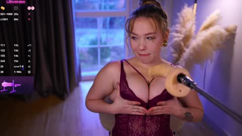 Snapshot of joy_watson chatting on 01/16/25, 05:32 joy_watson online show from 01/16/25, 05:32