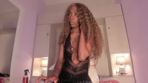 Snapshot of joyceblake chatting on 02/03/26, 08:25 joyceblake online show from 02/03/26, 08:25