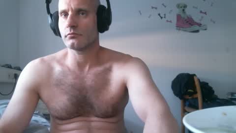 jozef226 online show from 03/28/26, 05:12