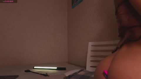 Snapshot of jpeggyc chatting on 06/25/26, 05:50 Danae online show from 06/25/26, 05:50