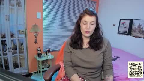 Snapshot of jrcami chatting on 10/05/25, 08:51 Camila Buitrago online show from 10/05/25, 08:51
