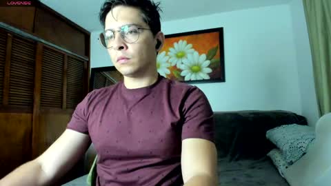 Snapshot of jriizh chatting on 04/28/26, 02:49 Cristian- tellme Criis online show from 04/28/26, 02:49