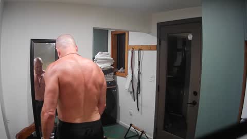 jroge21 online show from 02/21/25, 04:07