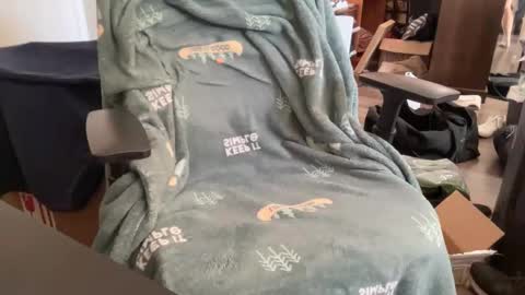 jrtop4snr online show from 09/19/25, 10:21