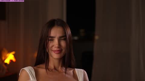 Jennifer Diaz online show from 09/29/25, 06:57