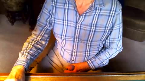 jt335577 online show from 11/17/25, 08:14