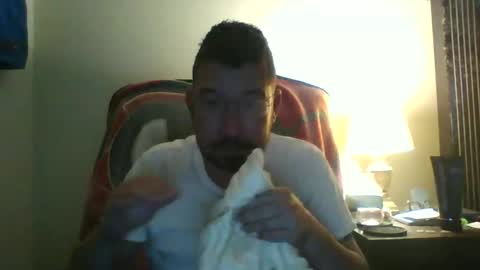 jthom1961880 online show from 11/18/25, 04:06