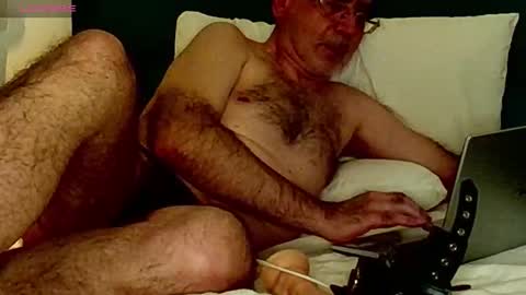 Snapshot of jtm586 chatting on 02/23/25, 02:40 Tommy586 online show from 02/23/25, 02:40