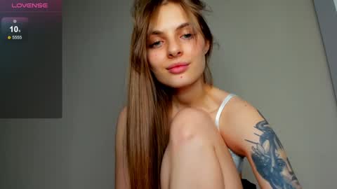 Julia and Julia online show from 01/15/25, 06:08