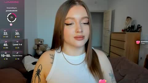 Julia and Julia online show from 02/25/25, 02:33