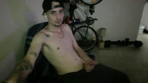 juan235665 online show from 04/12/26, 10:37