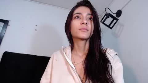    online show from 12/17/25, 12:22