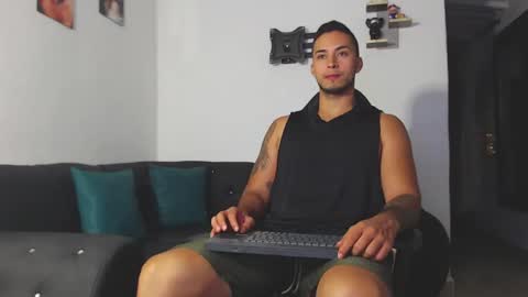 juan_muscle online show from 03/12/25, 01:47