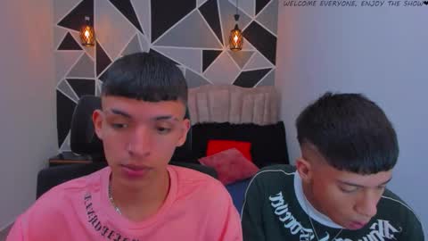 JuanSteven online show from 11/29/25, 04:04