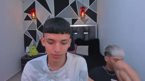 JuanSteven online show from 04/19/26, 11:42