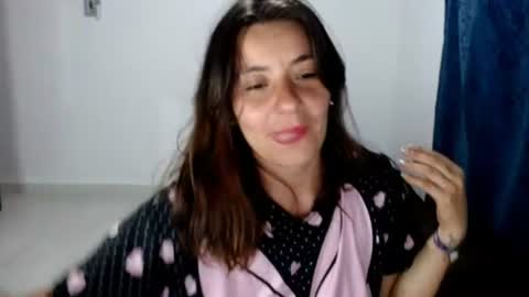 Snapshot of juana_monte chatting on 06/27/26, 12:04 juana_monte online show from 06/27/26, 12:04