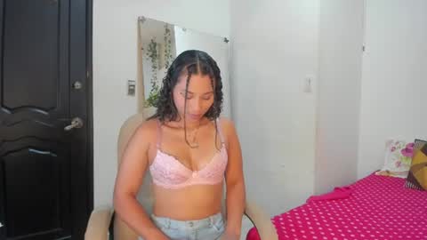 juana_naranjo online show from 07/17/26, 03:13