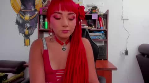 Snapshot of juana_tropic chatting on 07/12/26, 07:27 Juana Fer online show from 07/12/26, 07:27