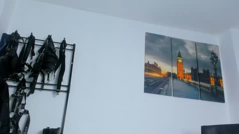 Juan Esteban online show from 10/25/25, 02:52