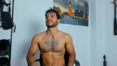 Juan Esteban online show from 11/16/25, 01:00