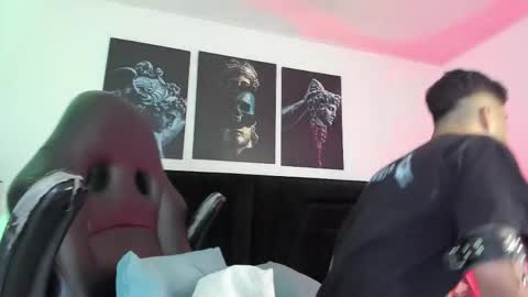 juancamilo66_ online show from 10/14/25, 04:13