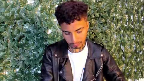 juancamilo66_ online show from 03/22/26, 04:38