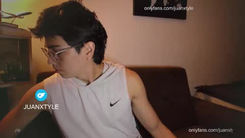 . online show from 12/18/25, 05:02