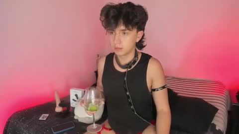 juandaaa__ online show from 12/19/25, 02:51