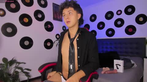Snapshot of juandaaa__ chatting on 07/22/26, 05:21 juandaaa__ online show from 07/22/26, 05:21