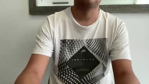 juandavergax42 online show from 03/31/26, 05:13