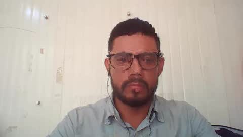 Snapshot of juanfe_style chatting on 10/22/25, 04:18 juanfe_style online show from 10/22/25, 04:18