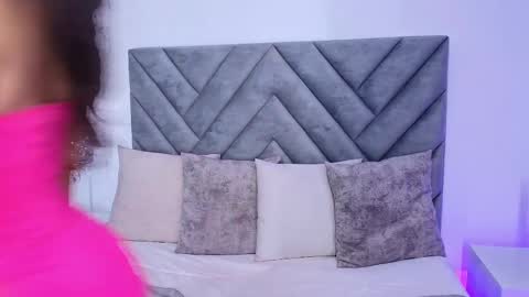 juanita_owens online show from 03/12/25, 06:55