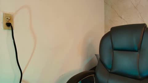 Snapshot of juanita_sweets11 chatting on 02/26/25, 02:04 Juanita online show from 02/26/25, 02:04