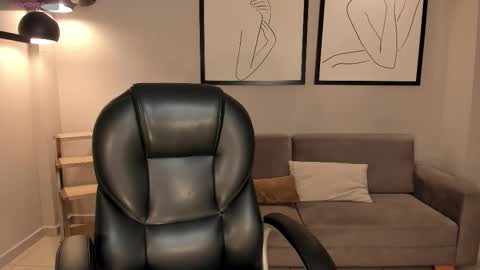 Snapshot of juanitaclay chatting on 10/08/25, 11:41 Juanita Clay online show from 10/08/25, 11:41