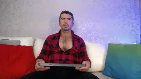 Juan k online show from 12/18/25, 01:50