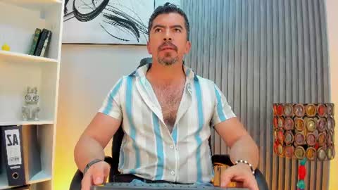Juan k online show from 07/24/26, 04:10