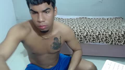 juanse_hot11 online show from 01/15/25, 01:09