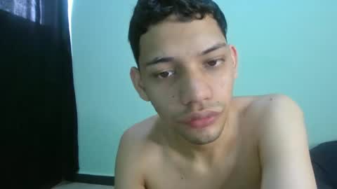 juansuarez204 online show from 02/01/25, 06:40